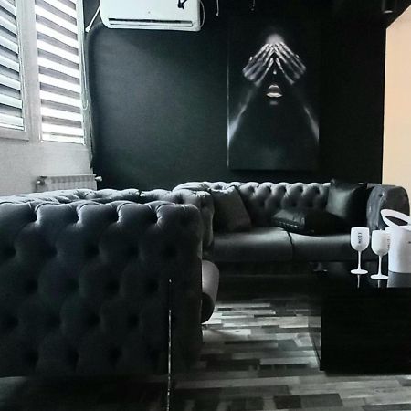 Naumovski Apartments Скопие Екстериор снимка
